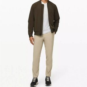 Lululemon Commission Pant Classic *Warpstreme” Tofino Sand | Size 31”x 29”